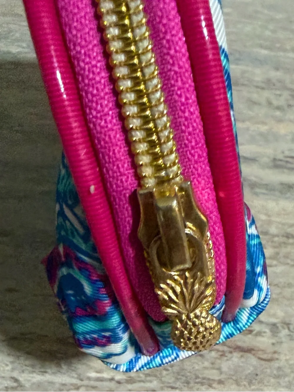 Lilly Pulitzer Pink Turquoise Patterned Cosmetic Pouch with Pineapple Zipper tag